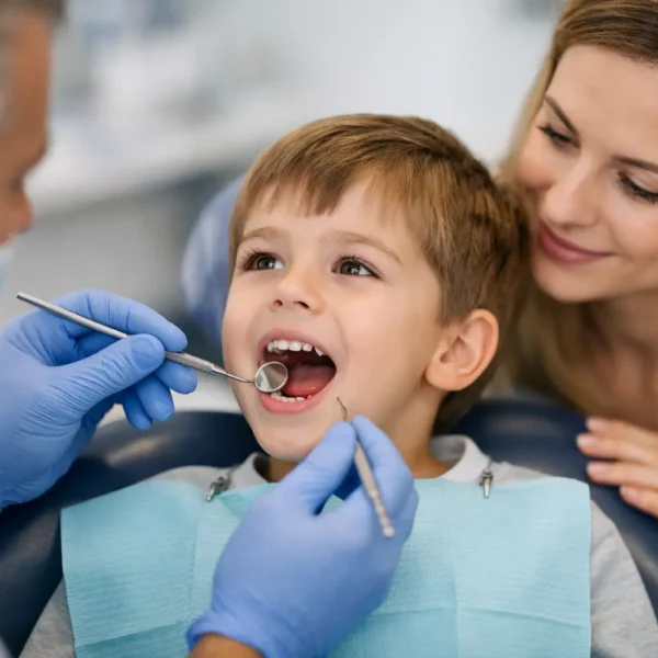 How to Spot Early Cavities in Young Children